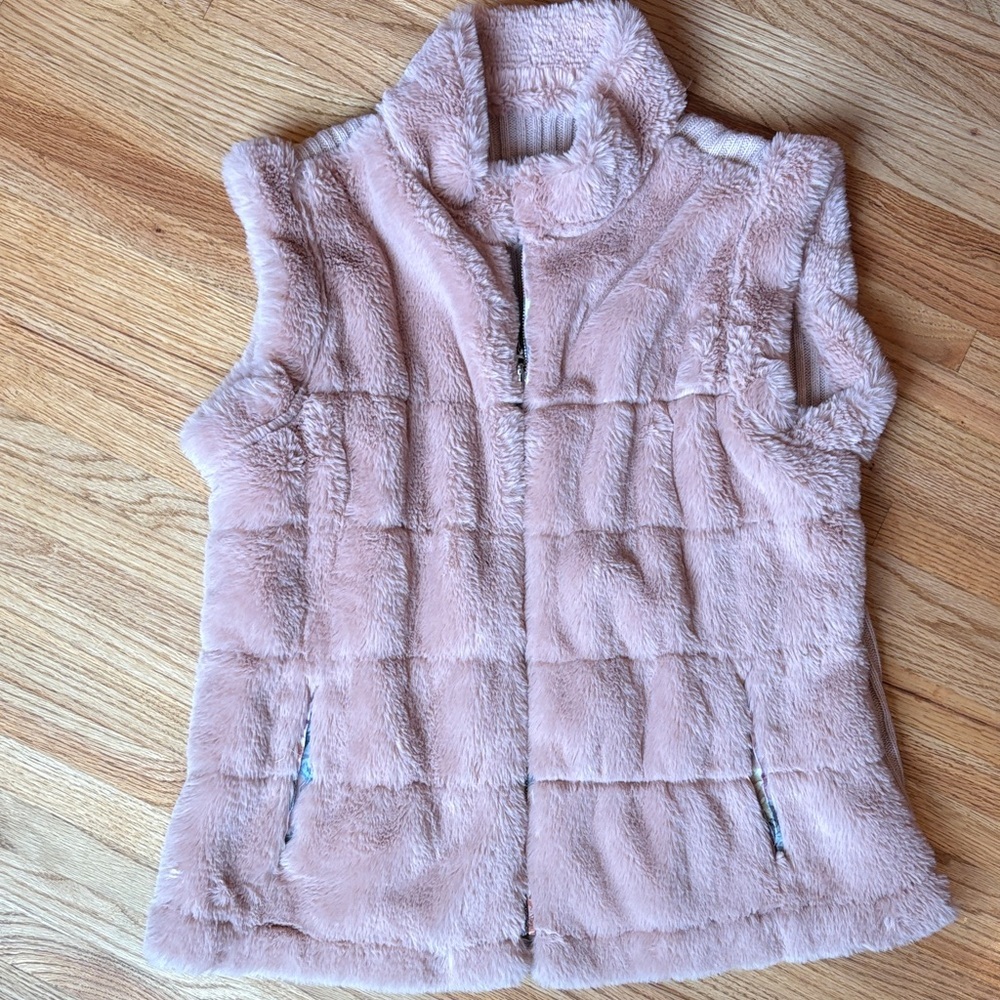 MULTIPLES XL Pink Faux Fur Vest